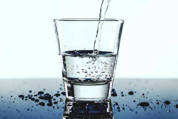 一杯水